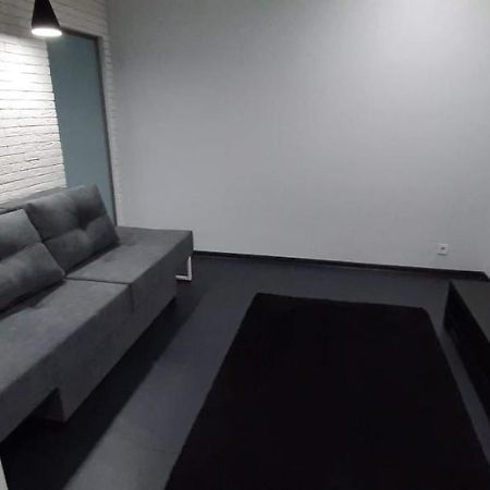 Modern Apartment In The Center Of Town Chisinau Luaran gambar