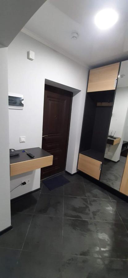 Modern Apartment In The Center Of Town Chisinau Luaran gambar